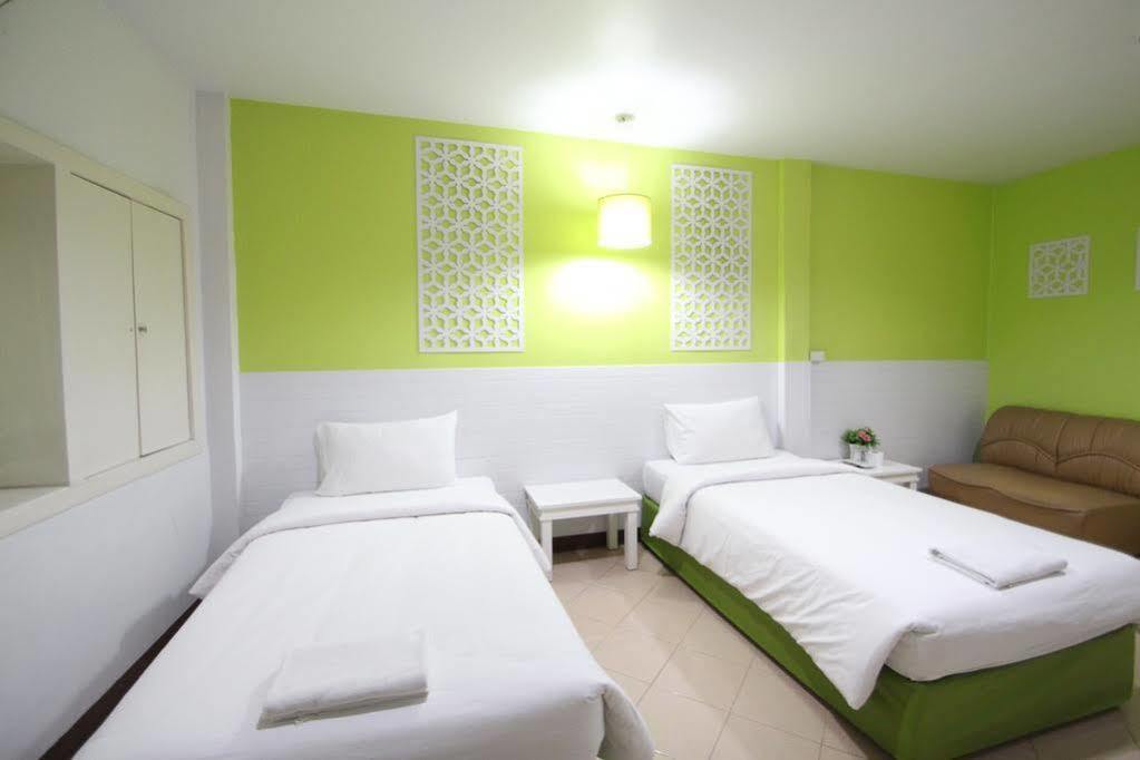בנגקוק Preme Hostel מראה חיצוני תמונה