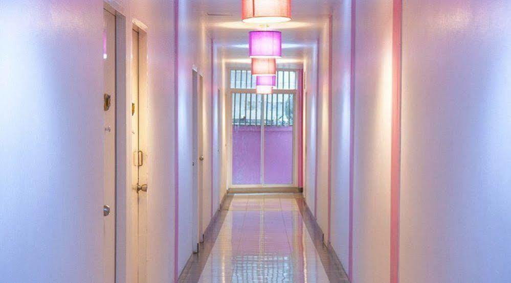 בנגקוק Preme Hostel מראה חיצוני תמונה